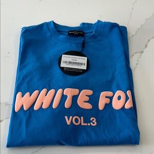 BRAND NEW White Fox Offstage Oversized Tee - Azure with pink lettering